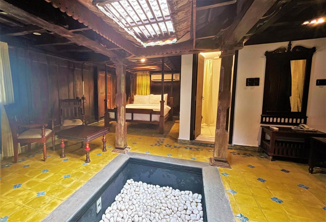 Plumeria Lake Resort & Spa Vayalār Extérieur photo