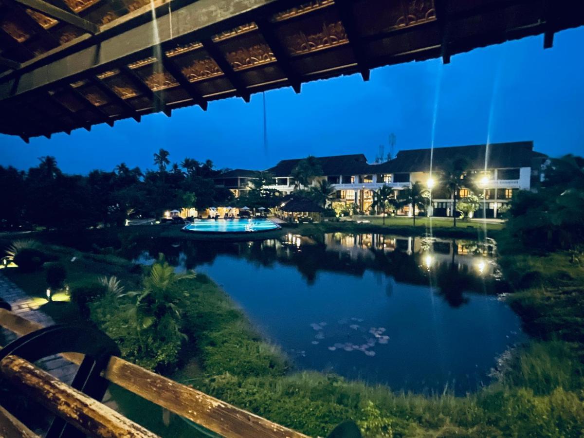 Plumeria Lake Resort & Spa Vayalār Extérieur photo