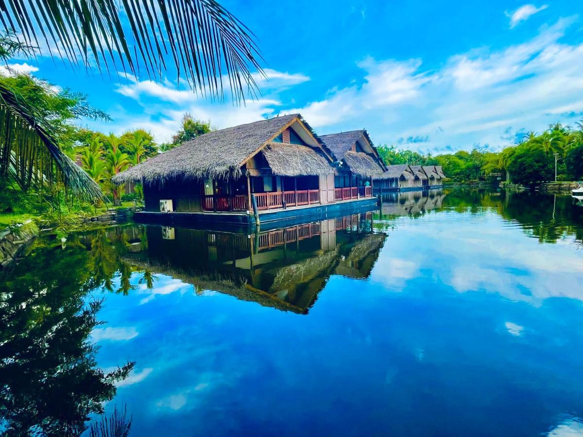 Plumeria Lake Resort & Spa Vayalār Extérieur photo