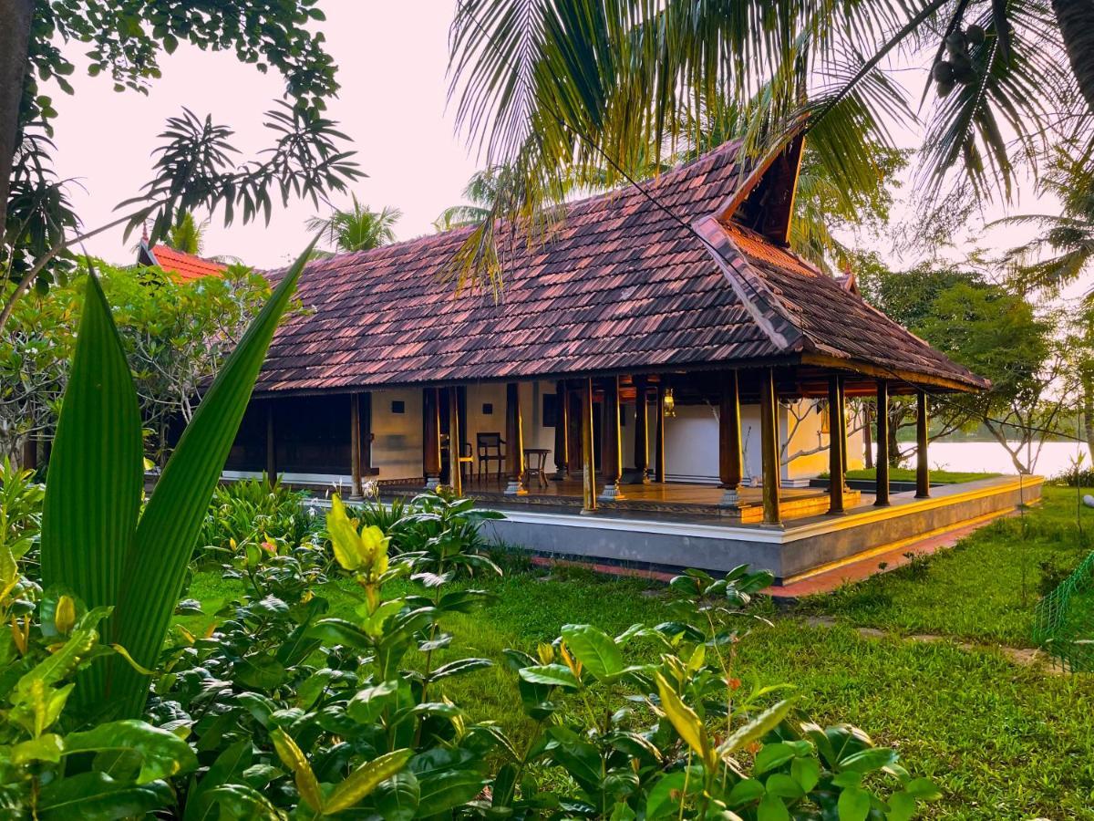 Plumeria Lake Resort & Spa Vayalār Extérieur photo